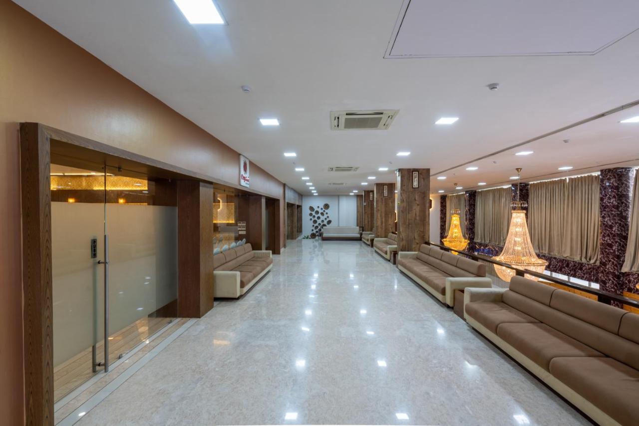 Jalashray Resort Nadiād Dış mekan fotoğraf