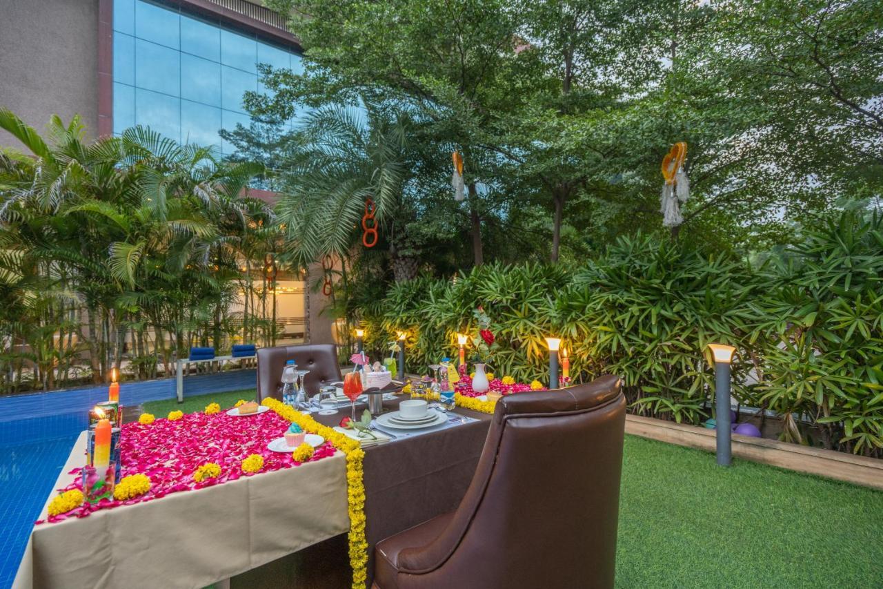 Jalashray Resort Nadiād Dış mekan fotoğraf